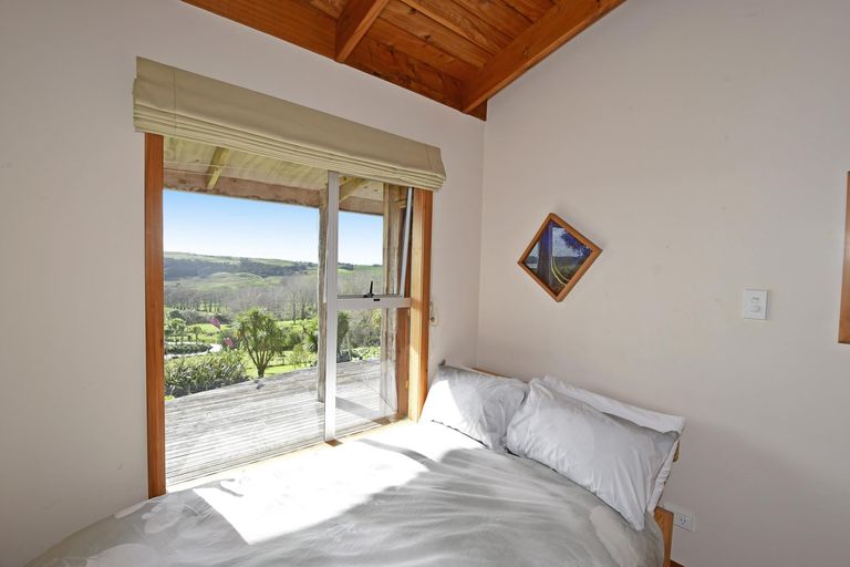 Photo of property in 32 Waterview Crescent, Kaiwaka, 0573
