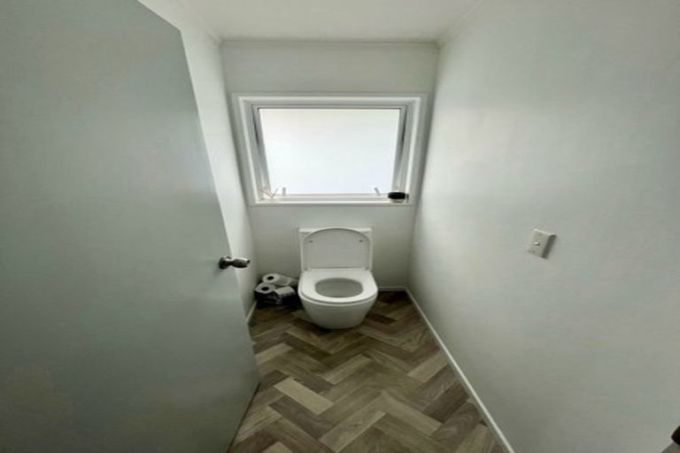 Photo of property in 9 Invercargill Drive, Kelson, Lower Hutt, 5010