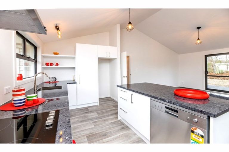 Photo of property in 32 Fitzgerald Street, Whitecliffs, Coalgate, 7673