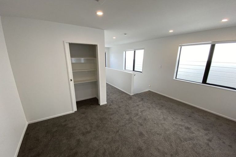 Photo of property in 26b Grande Vue Road, Papatoetoe, Auckland, 2025