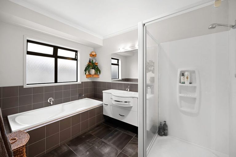 Photo of property in 4 Parkwood Place, Huntington, Hamilton, 3210