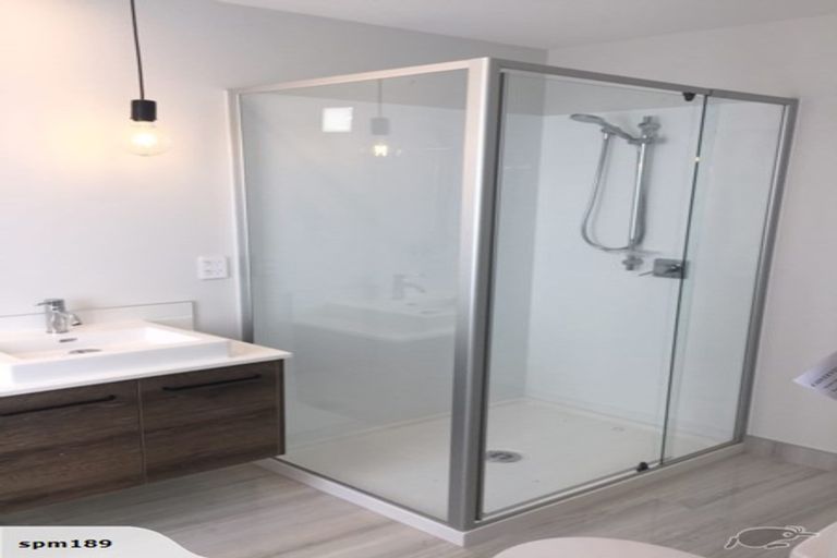 Photo of property in 7 Greenfinch Road, Hobsonville, Auckland, 0616