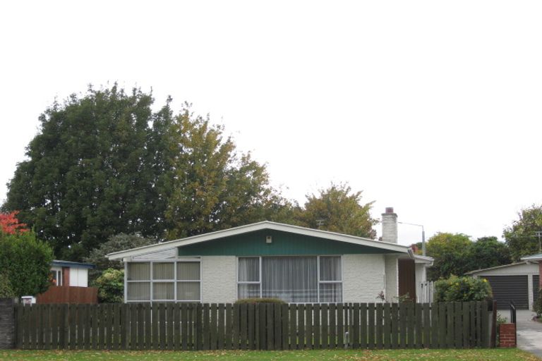 Photo of property in 39 Main South Road, Sockburn, Christchurch, 8042