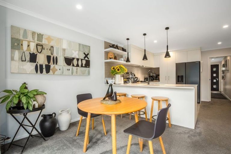 Photo of property in 5 Breakwater Way, Whitby, Porirua, 5024