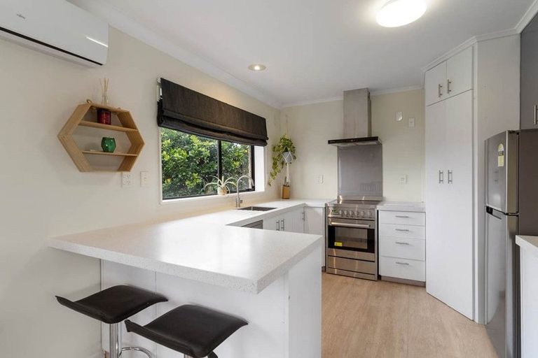 Photo of property in 215a Queen Street, Pukekohe, 2120