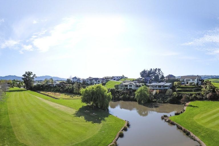 Photo of property in 22 Pine Hill Rise, Fairhall, 7272