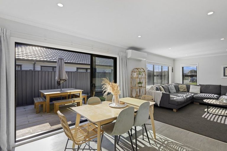 Photo of property in 53 Buddle Road, Wallaceville, Upper Hutt, 5018