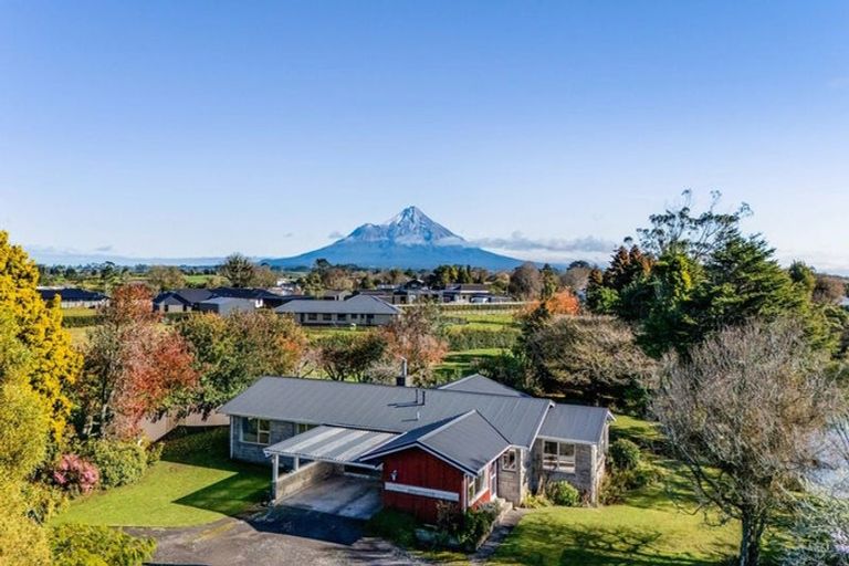 Photo of property in 53 Warwick Road, Stratford, 4332