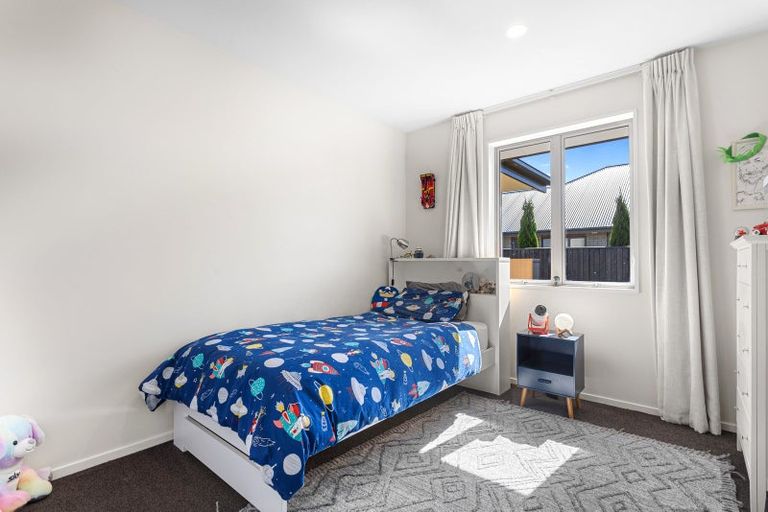 Photo of property in 15 Melville Crescent, Rolleston, 7614