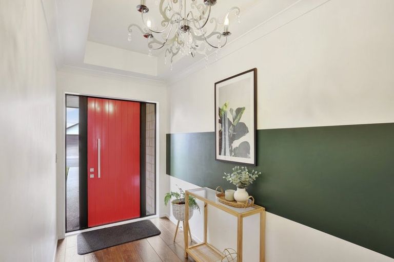 Photo of property in 13 Lancewood Way, Rangiora, 7400