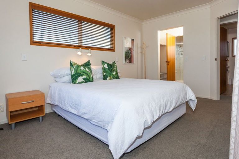 Photo of property in 102 Saint Patricks Row, Whangamata, 3620