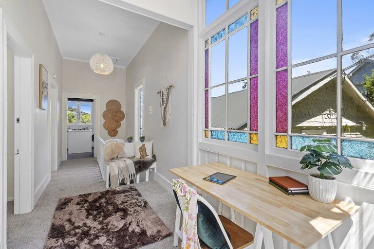 Photo of property in 9 Plunket Street, Kelburn, Wellington, 6012