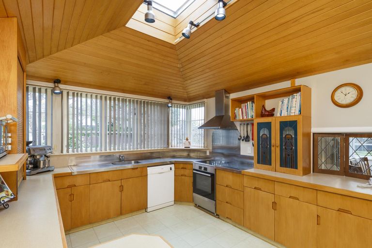 Photo of property in 77 Marne Street, Hokowhitu, Palmerston North, 4410