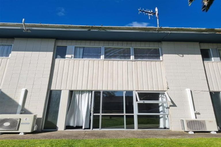 Photo of property in 8/10 Deere Avenue, Fenton Park, Rotorua, 3010