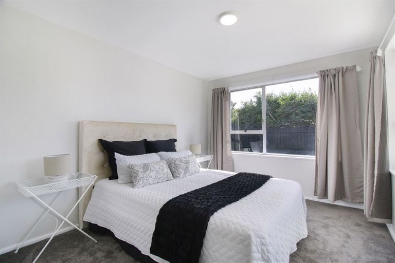 Photo of property in 32 Bayswater Crescent, Bromley, Christchurch, 8062