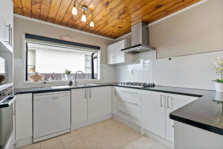 Photo of property in 1/277 Porchester Road, Takanini, 2112