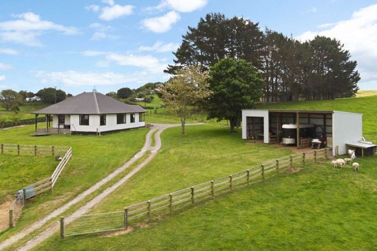 Photo of property in 6 King Edward Street, Eltham, 4322