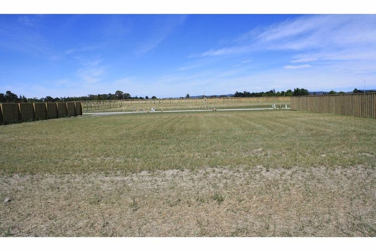 Photo of property in 3 Frank Lane, Amberley, 7481