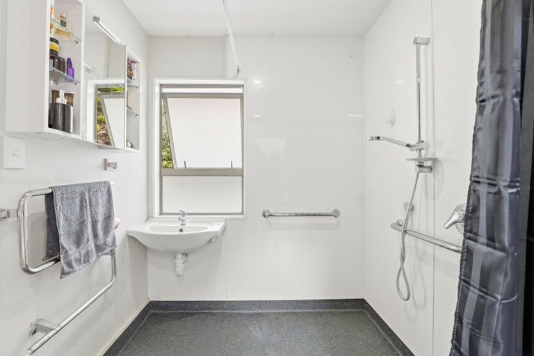 Photo of property in 24 Sandcroft Drive, Westmere, Whanganui, 4501