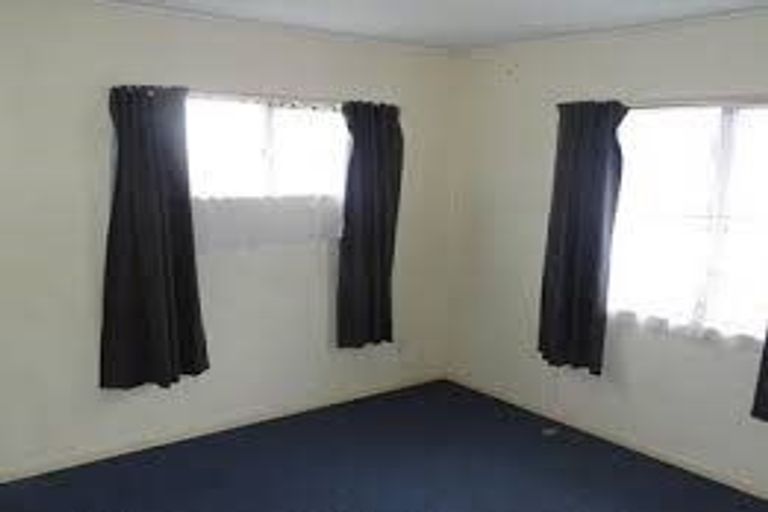 Photo of property in 2/14 Martin Road, Manurewa, Auckland, 2102