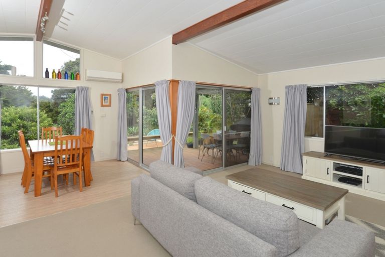 Photo of property in 13 Kotare Crescent, Maunu, Whangarei, 0110