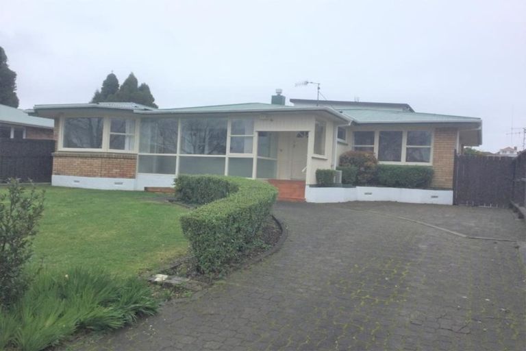 Photo of property in 21 Ngahere Street, Otumoetai, Tauranga, 3110