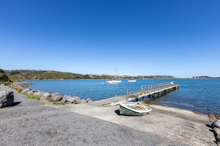 Photo of property in Marrakech Cafe, 35/305 Evans Bay Parade, Hataitai, Wellington, 6021