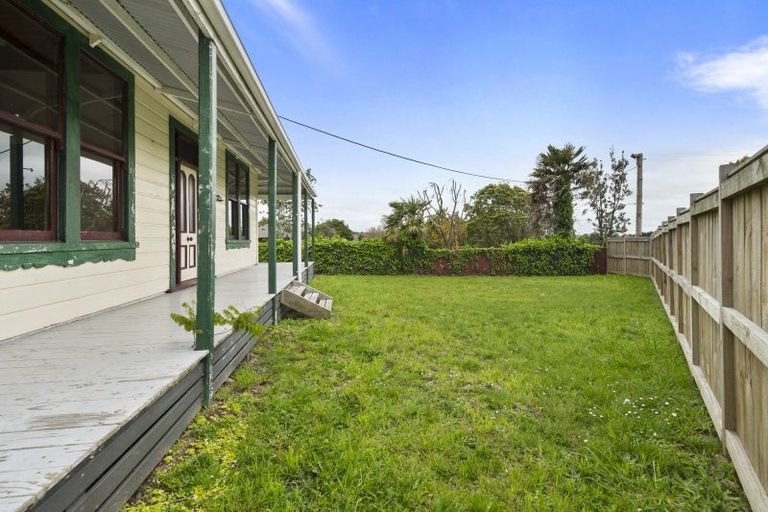 Photo of property in 66 Bridge Street, Bulls, 4818