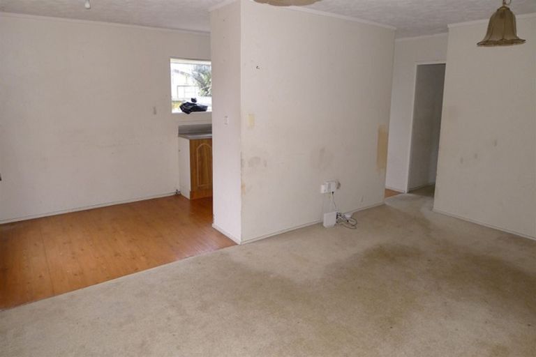 Photo of property in 28 Cedar Grove, Highbury, Palmerston North, 4412