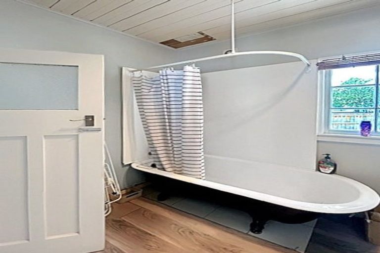 Photo of property in 28b Church Street, Feilding, 4702