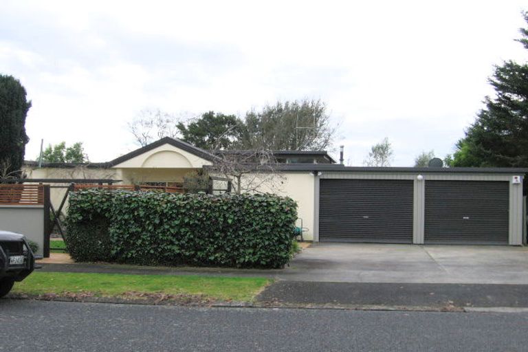 Photo of property in 3 Marnane Terrace, St Andrews, Hamilton, 3200