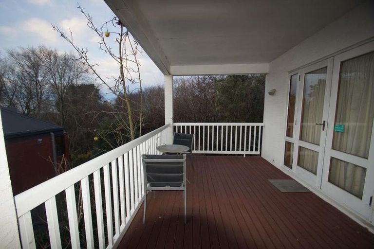 Photo of property in 8 Overdale Drive, Cashmere, Christchurch, 8022