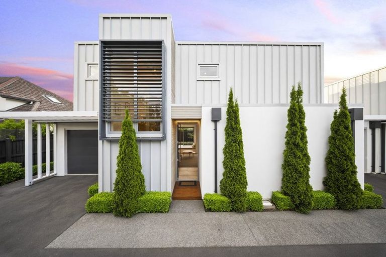 Photo of property in 45 Clissold Street, Merivale, Christchurch, 8014