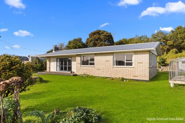 Photo of property in 13 Norfolk Street, Patea, 4520