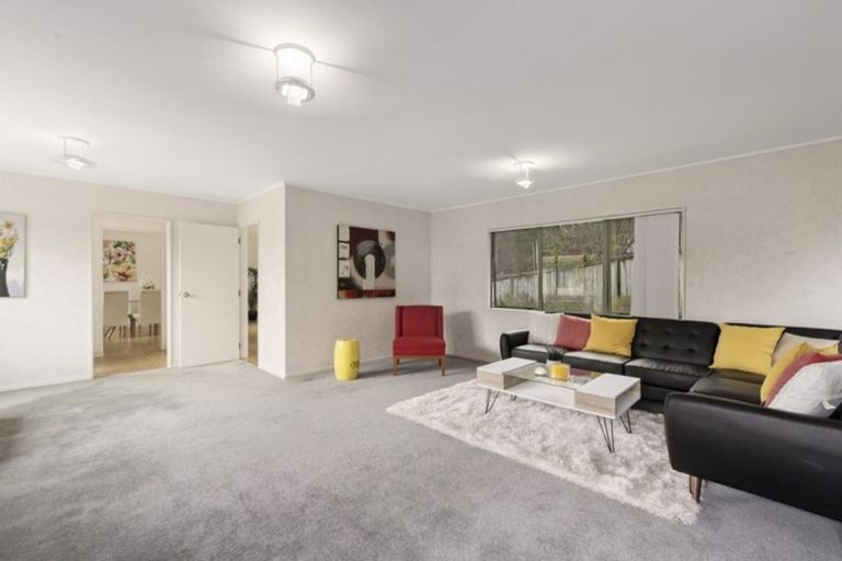 Photo of property in 41 Westpark Drive, West Harbour, Auckland, 0618