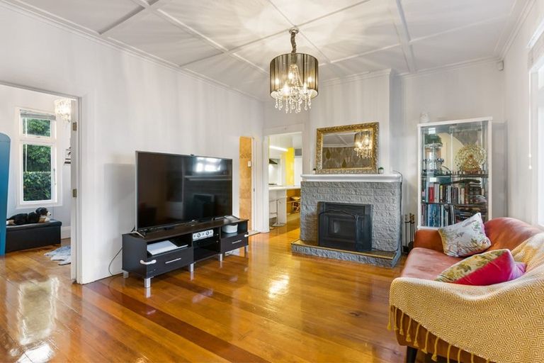 Photo of property in 9 Rockfield Road, Ellerslie, Auckland, 1061