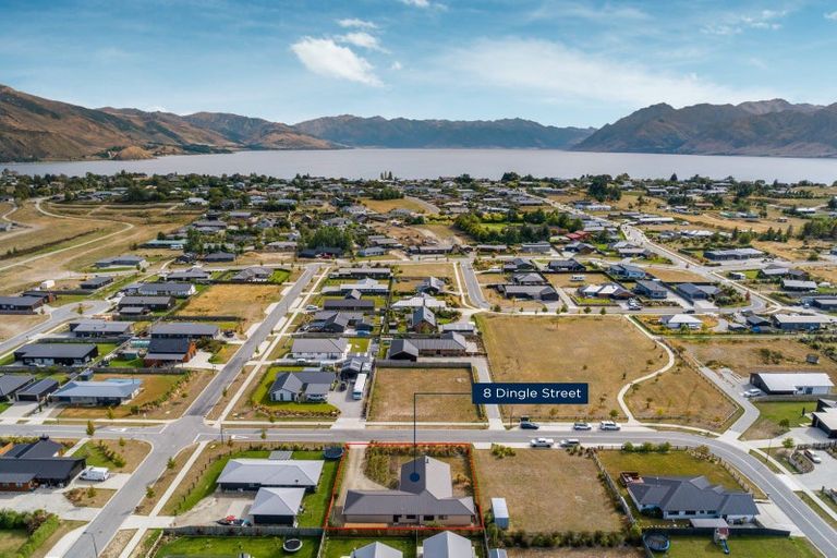 Photo of property in 8 Dingle Street, Lake Hawea, Wanaka, 9382
