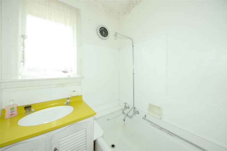 Photo of property in 1/28 Tintern Avenue, Avonhead, Christchurch, 8042