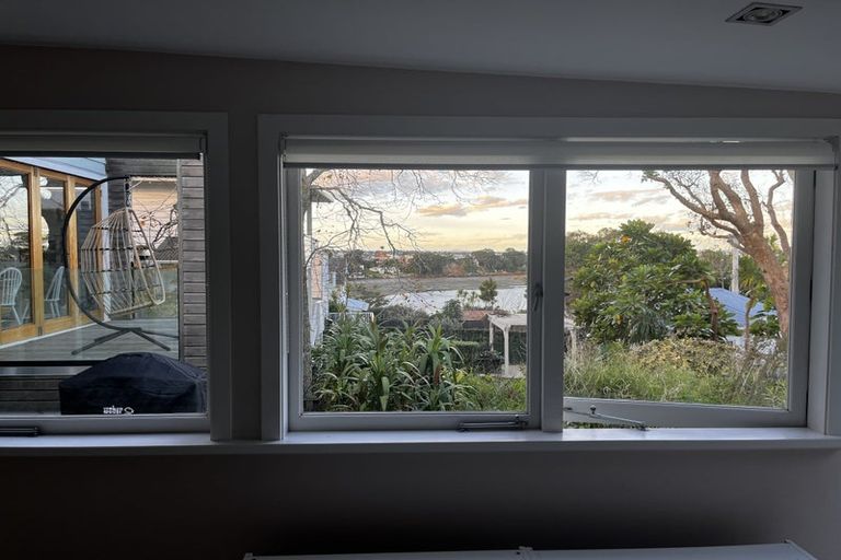 Photo of property in 3 Awanui Street, Birkenhead, Auckland, 0626