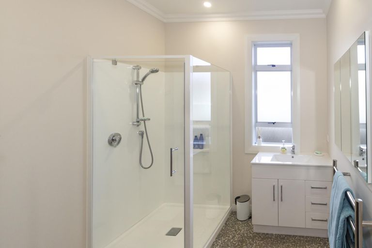 Photo of property in 18 Frome Street, Oamaru North, Oamaru, 9400