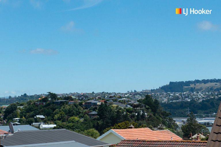 Photo of property in 60 Silverton Street, Andersons Bay, Dunedin, 9013