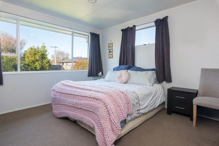 Photo of property in 2 Lynley Crescent, Blenheim, 7201
