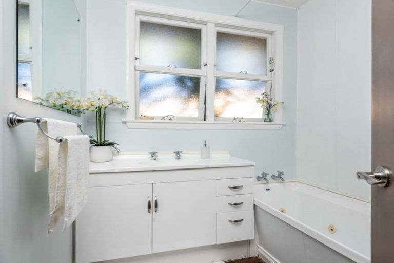 Photo of property in 28 Alma Street, Renwick, 7204