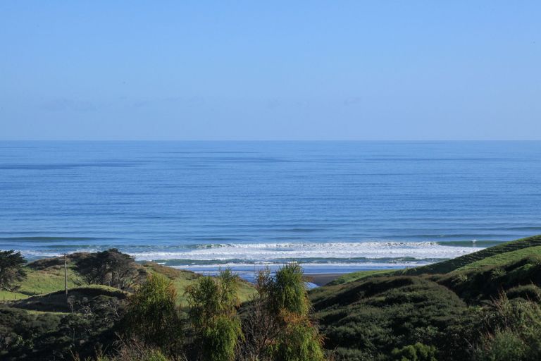 Photo of property in 1580 Whaanga Road, Raglan, 3296