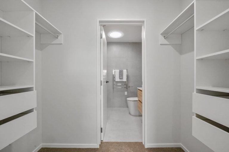 Photo of property in 2/1 Egremont Street, Belmont, Auckland, 0622