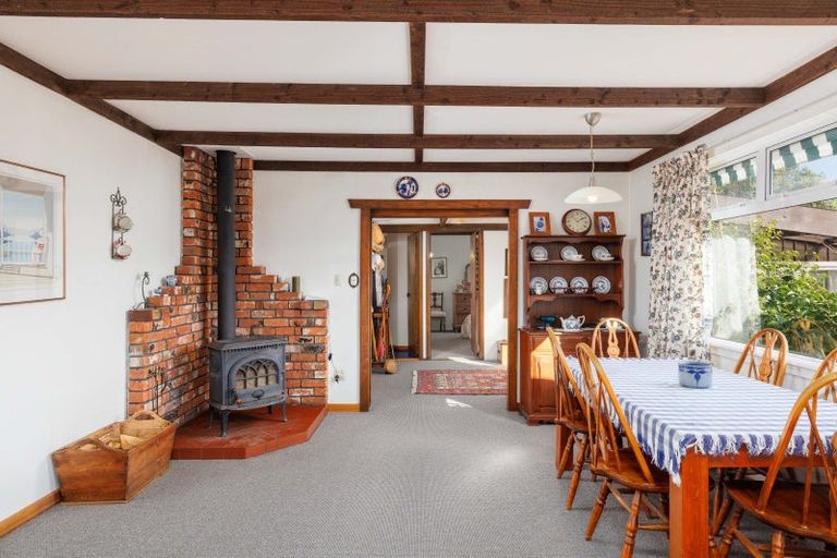 Photo of property in 12 Marine Drive, Diamond Harbour, 8972