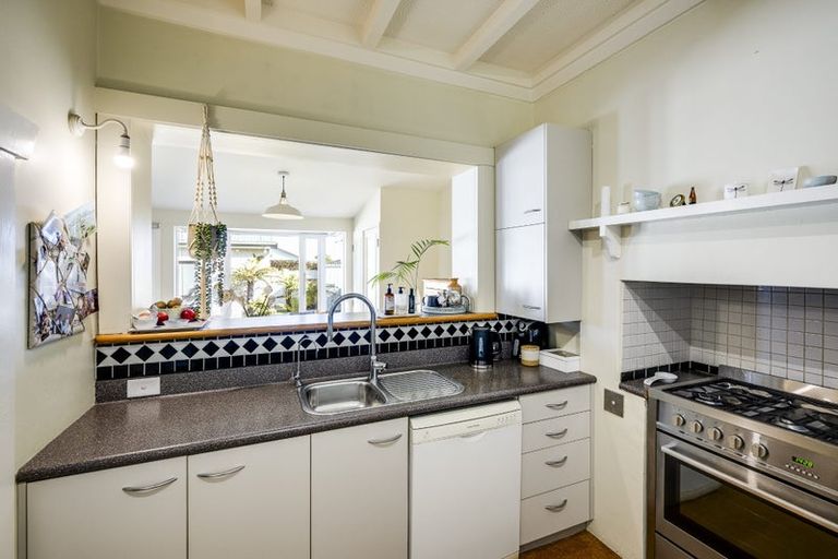 Photo of property in 5 Elbourne Street, Taradale, Napier, 4112