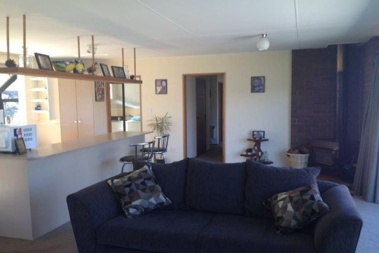 Photo of property in 5 Cresta Lane, Frankton, Queenstown, 9300