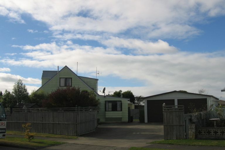 Photo of property in 20 Duckworth Crescent, Greenmeadows, Napier, 4112