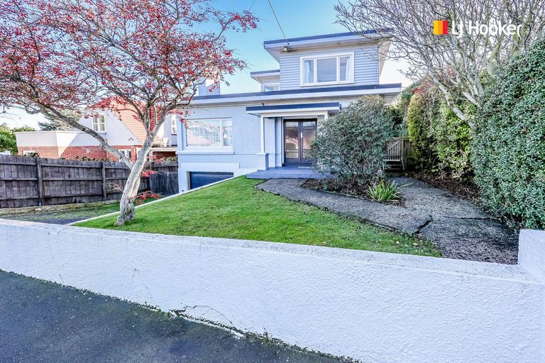 Photo of property in 201 Musselburgh Rise, Andersons Bay, Dunedin, 9013
